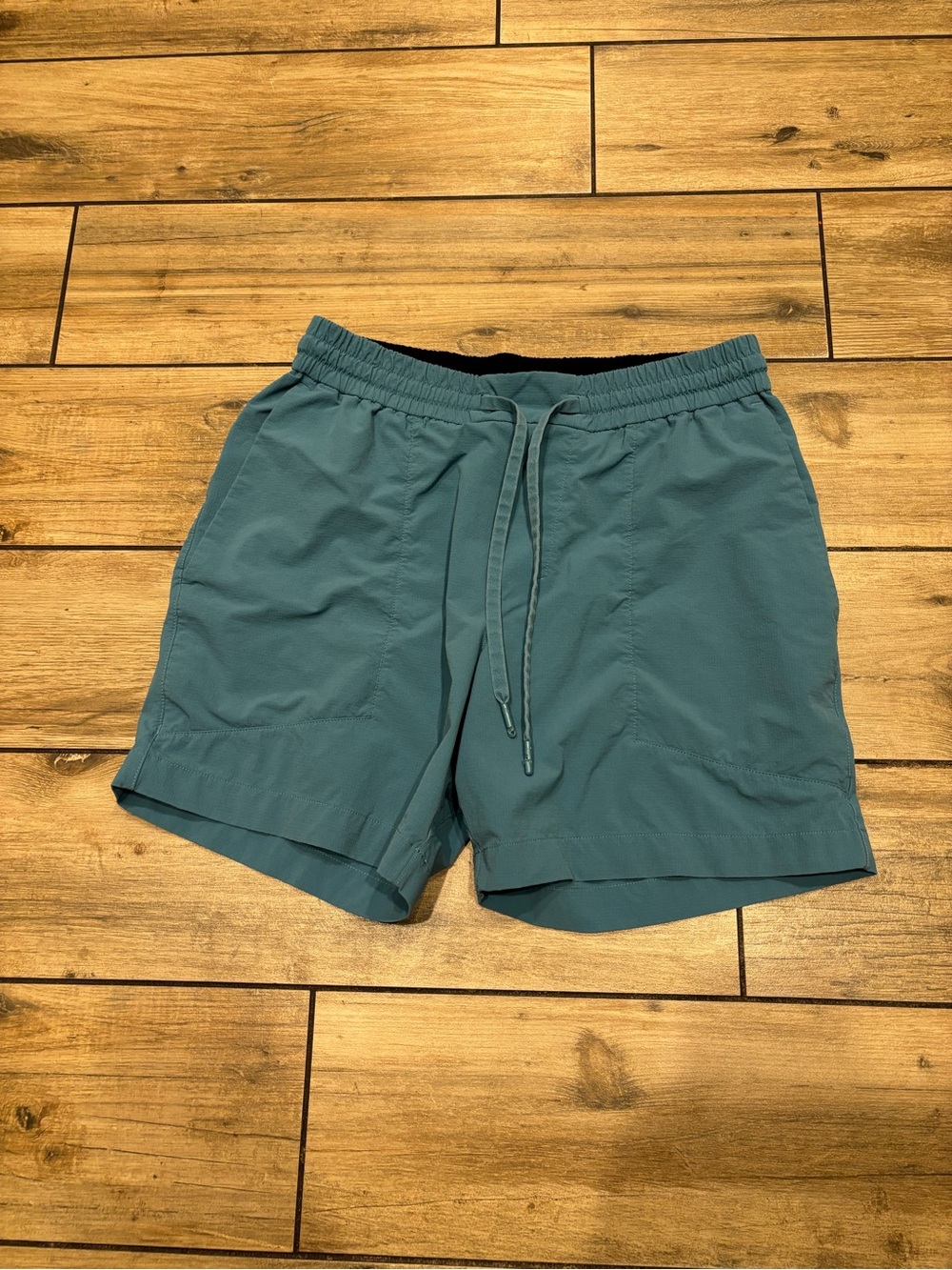Lululemon Athletic Shorts Blue Gray Drawstring Lightweight Mens Size S